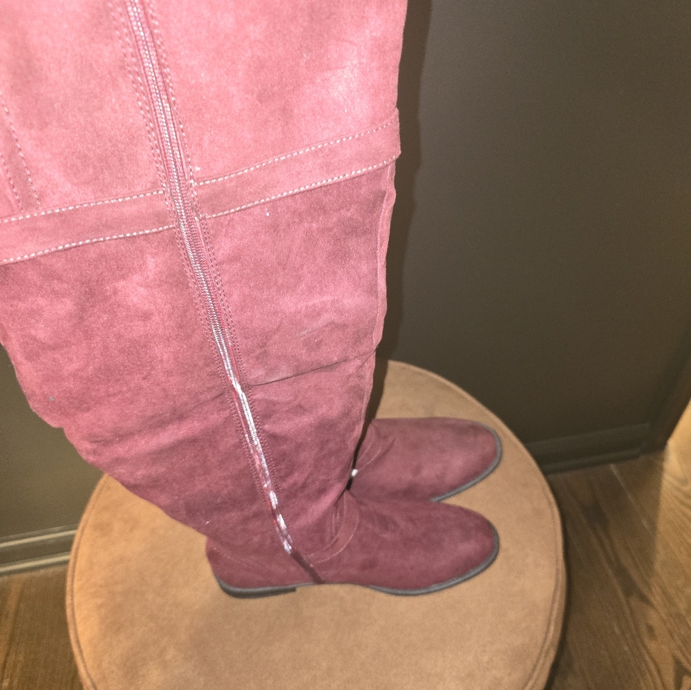 Just Fab size 8 Burgundy - Picture 9 of 10